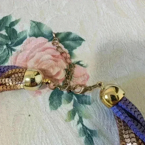 Chunky purple and gold vintage necklace - Picture 3 of 5
